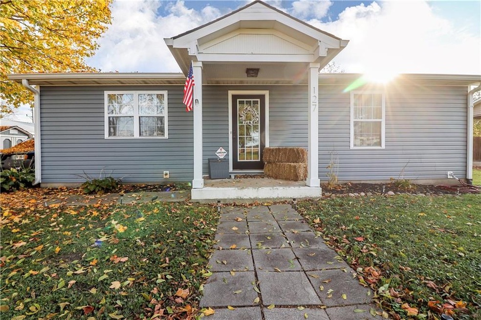 127 E Walnut St, Fountaintown, IN 46130 - photo 1