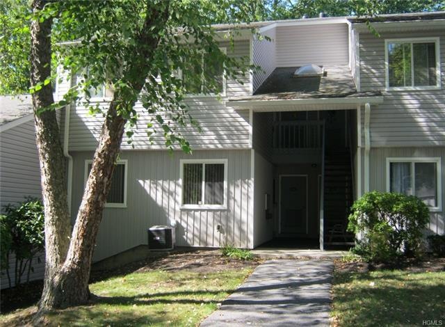 149 Flintlock Way unit E, Yorktown Heights, NY 10598 - photo 1
