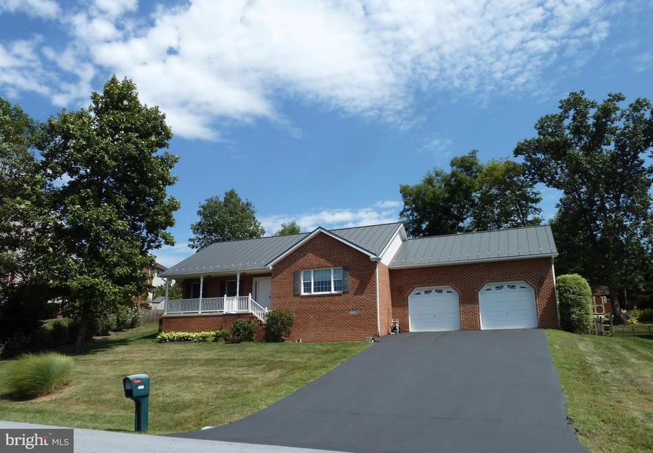 10623 Connor Dr, Williamsport, MD 21795 - photo 1