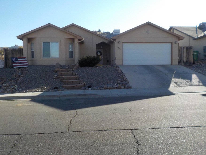 3845 Fairfax Ave, Farmington, NM 87402 - photo 1