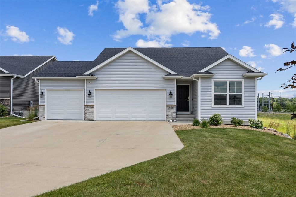 Sold $370,000