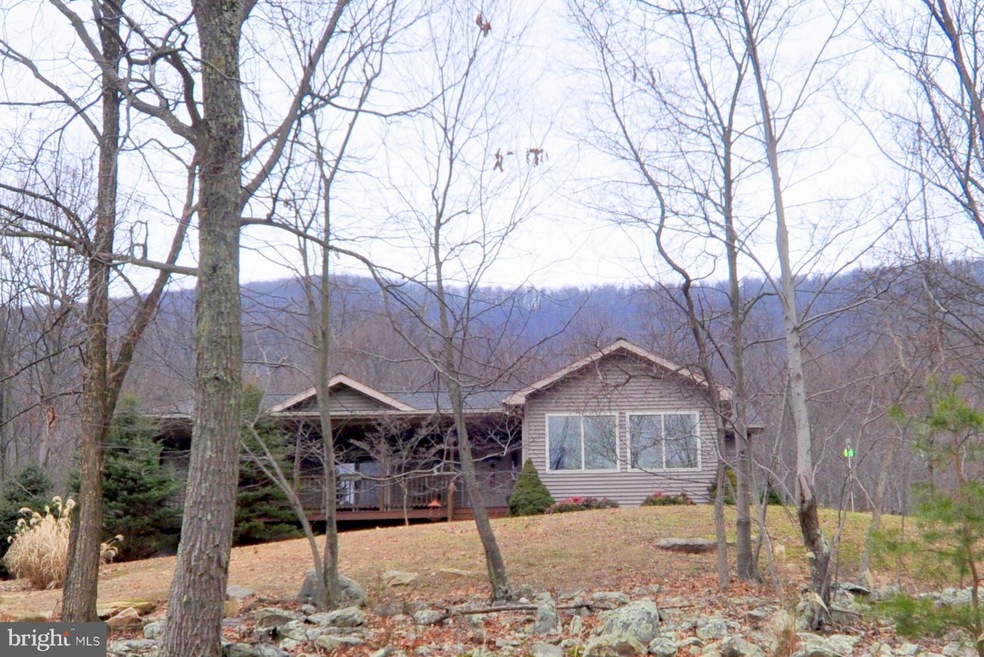 0 Parkside Terrace unit WVMO108464, Berkeley Springs, WV 25411 - photo 1