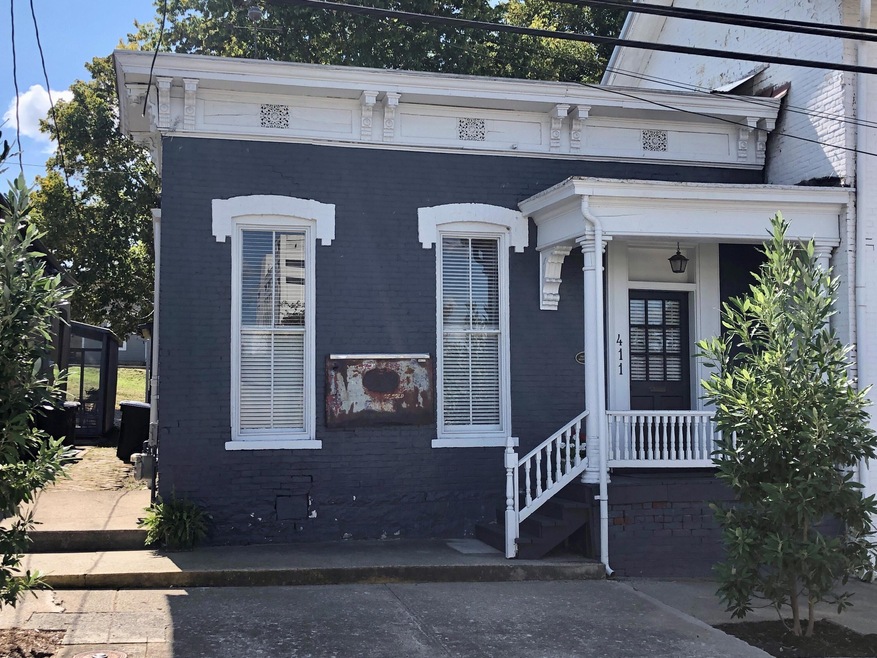 411 W Broadway St, Frankfort, KY 40601 - photo 1