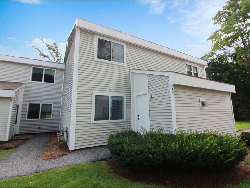 T2 Grandview Dr, Burlington, VT 05403 - photo 1