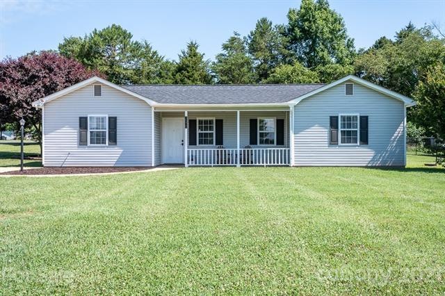 296 Trinity Rd, Statesville, NC 28625 - photo 1