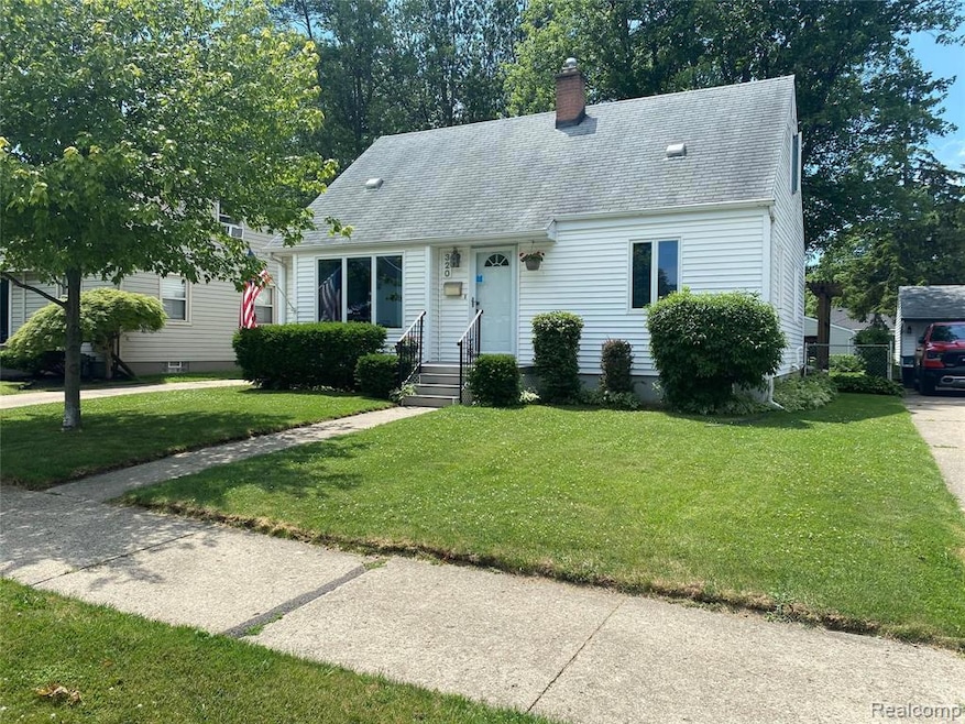 Udated vinyl siding, Anderson windows in home and 
