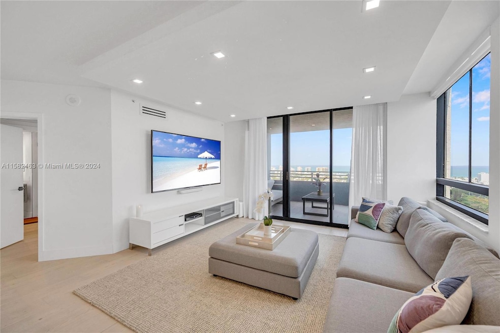 Sold $1,165,000 • Co-Listing Agent