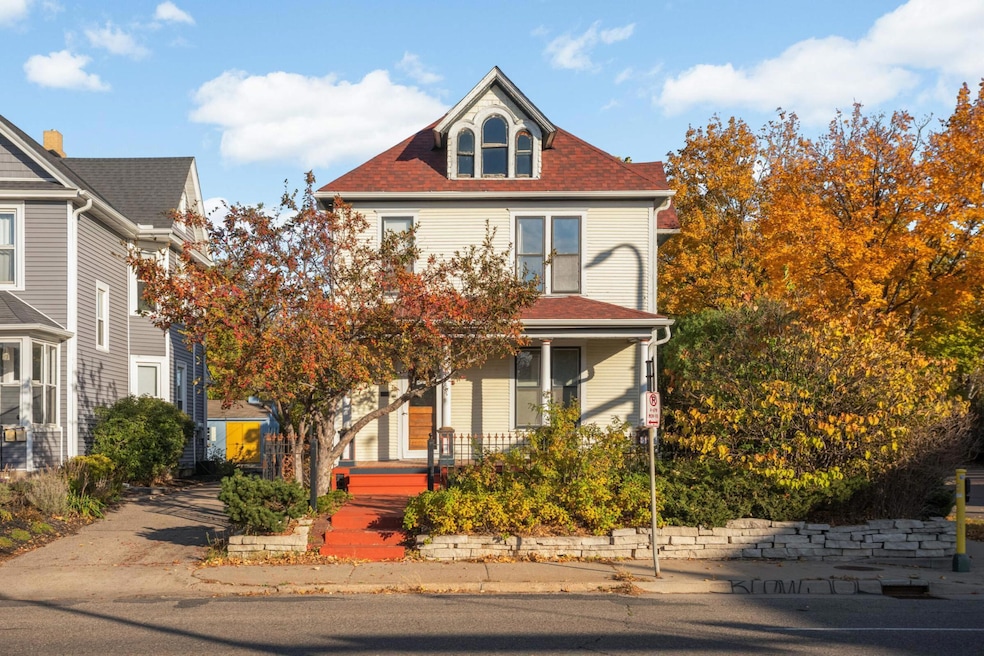 2001 University Ave NE, Minneapolis, MN 55418 - photo 1