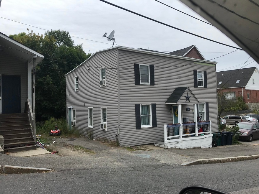 14 Pike St, Biddeford, ME 04005 - photo 1