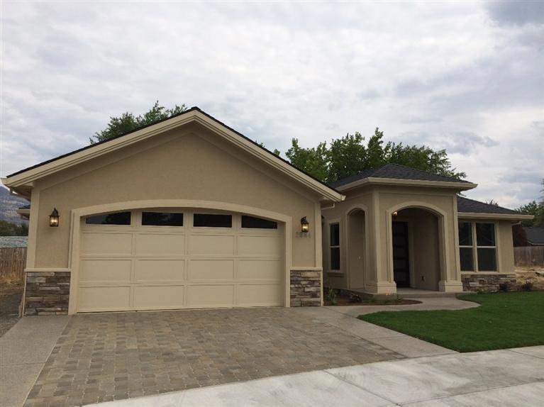 2684 Montara Dr, Medford, OR 97504 - photo 1