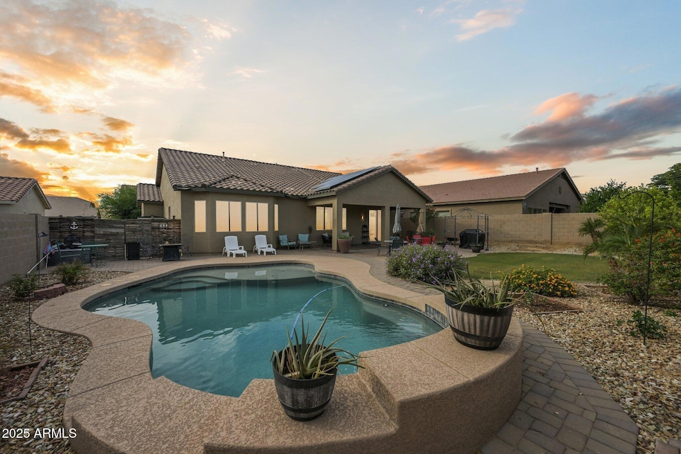 Under Contract $465,000