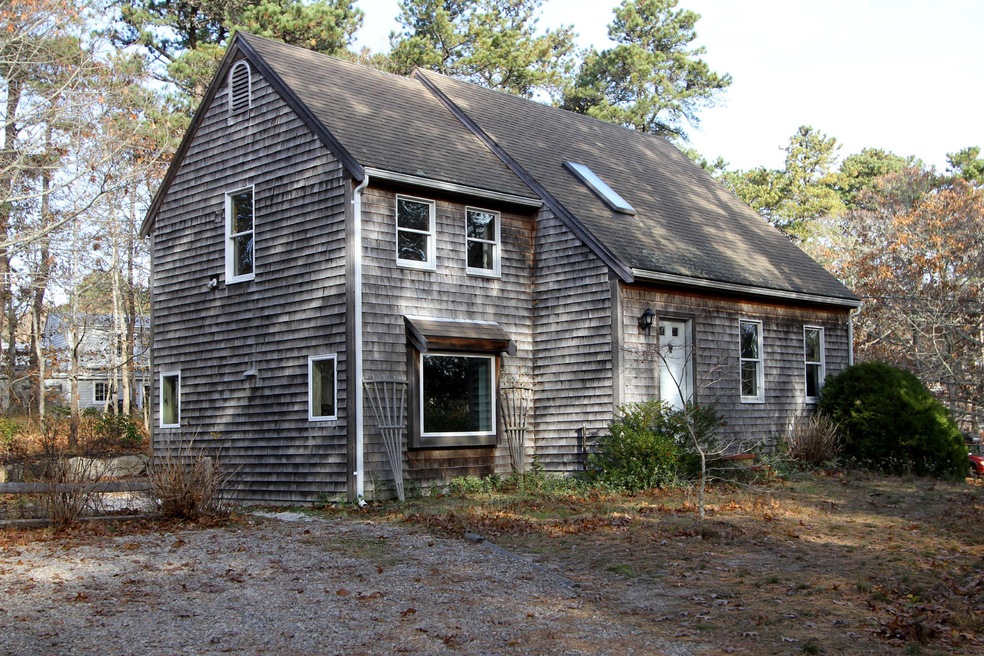 25 Pequod Lane