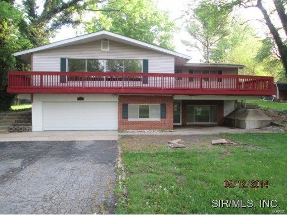 45 Leon Dr, Glen Carbon, IL 62034 - photo 1