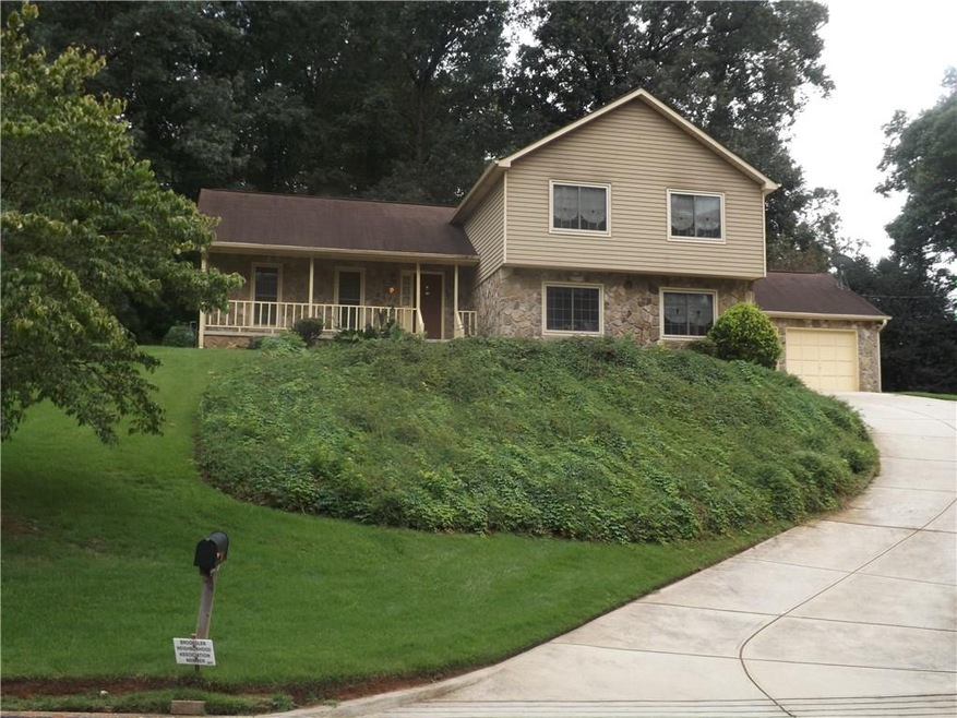 3827 Holy Cross Ct, Decatur, GA 30034 - photo 1