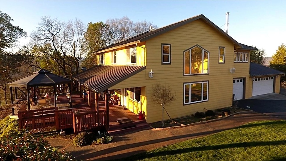 6460 Tolo Rd, Central Point, OR 97502 - photo 1