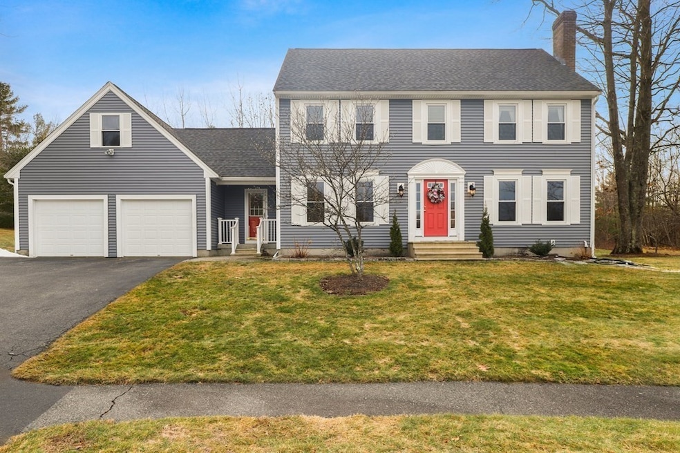 19 Butternut Cir, Holden, MA 01520 - photo 1