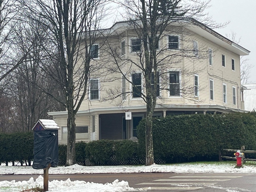 14 Pleasant St, Essex Junction, VT 05452 - photo 1