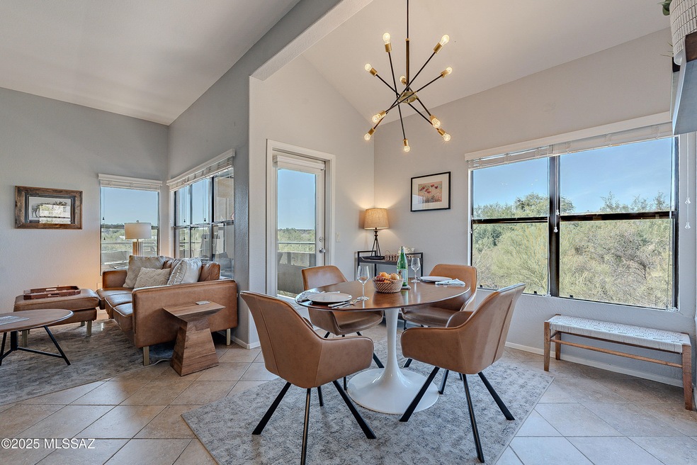 Dining Nook with views