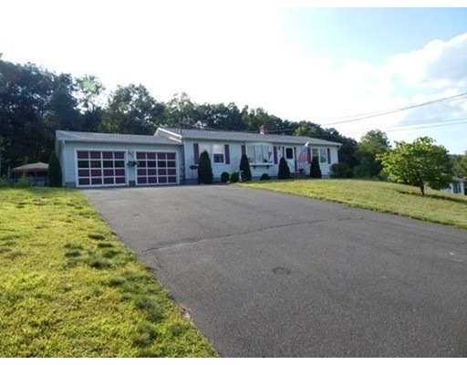 15 Oaklawn Ave, Orange, MA 01364 - photo 1