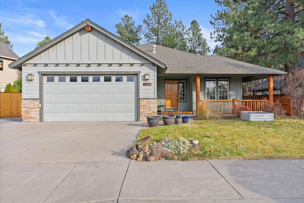 60808 Sawtooth Mountain Lane