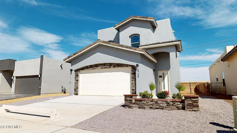 540 Cedarwood Dr, El Paso, TX 79928 - photo 1