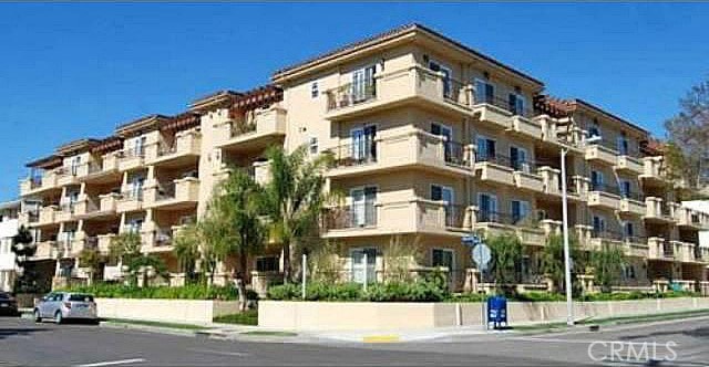 11911 Mayfield Ave unit PH7, Los Angeles, CA 90049 - photo 1