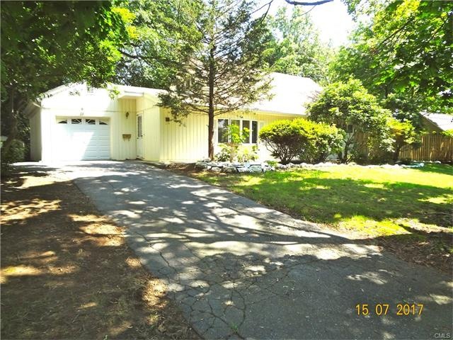 28 Hazelwood Terrace, Stratford, CT 06614 - photo 1