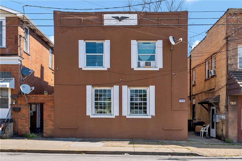 1318 Duss Ave, Ambridge, PA 15003 - photo 1