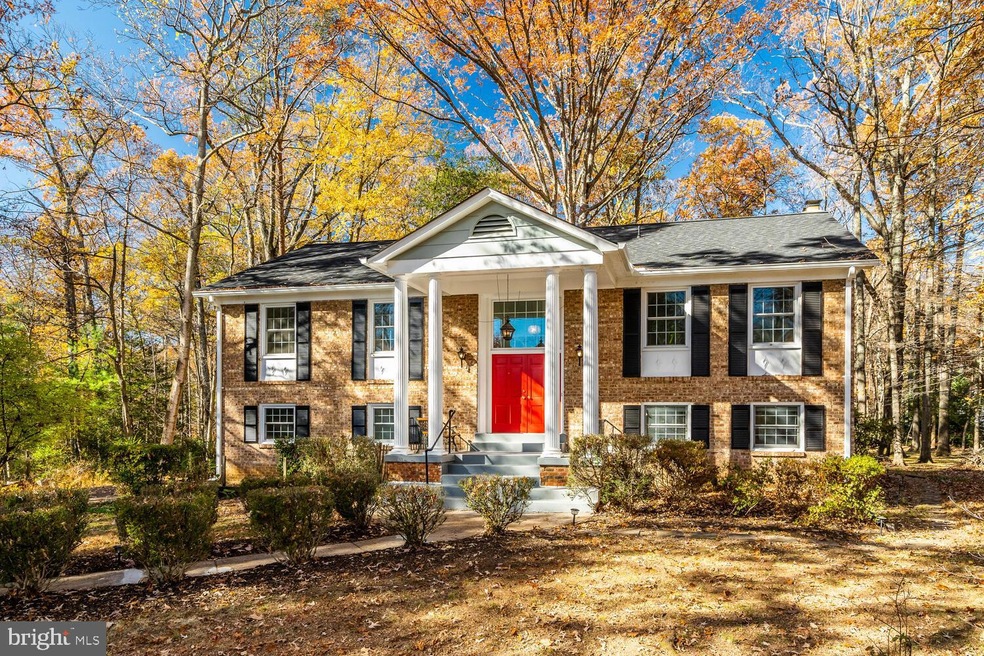 12126 Stirrup Rd, Reston, VA 20191 - photo 1