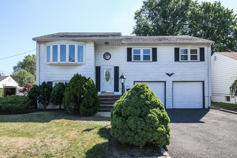 855 Inwood Rd, Union, NJ 07083 - photo 1