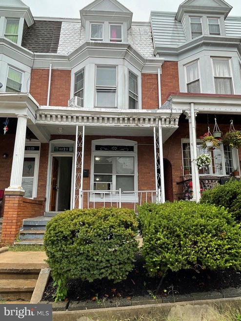 1121 Perry St, Reading, PA 19604 - photo 1