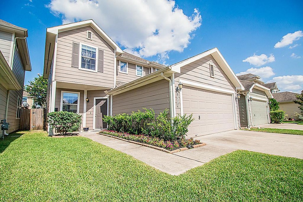 6402 Wilshire Ridge, Houston, TX 77040 - photo 1