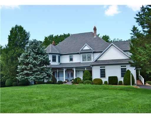 4 Howland Farm Rd, East Greenwich, RI 02818 - photo 1