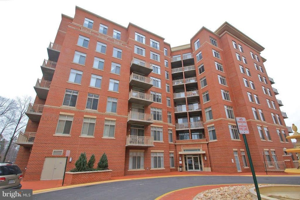 Elan East Market Condominiums unit 114, Fairfax, VA 22033 - photo 1