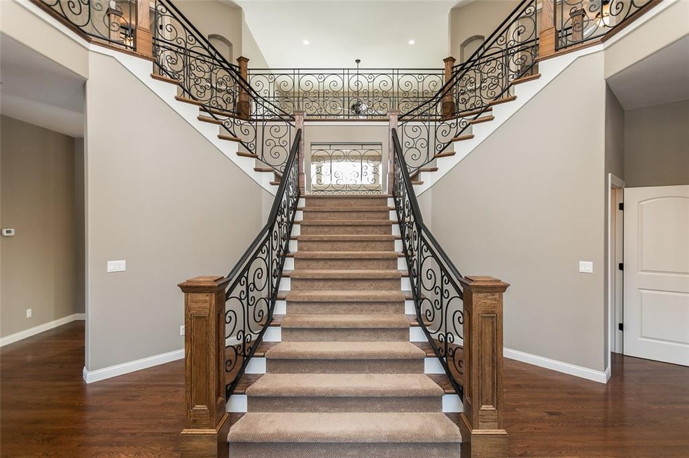 6606 Cottage Hill Ct NE, Cedar Rapids, IA 52411 - photo 1