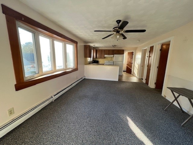 636 Metacom Ave unit 2, Bristol, RI 02809 - photo 1