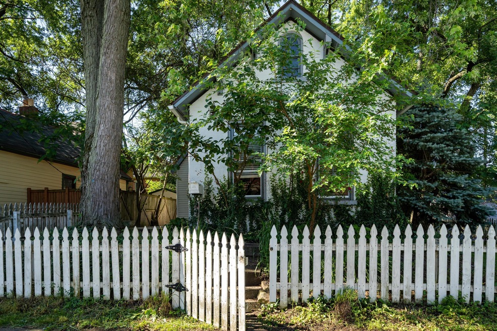 199 W 3rd Ave_MLS_2