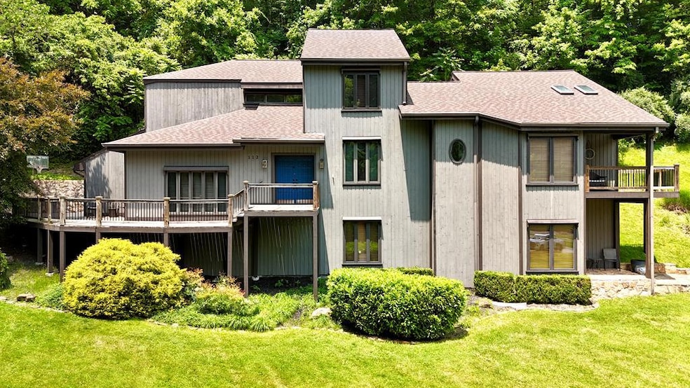 For Sale $689,000