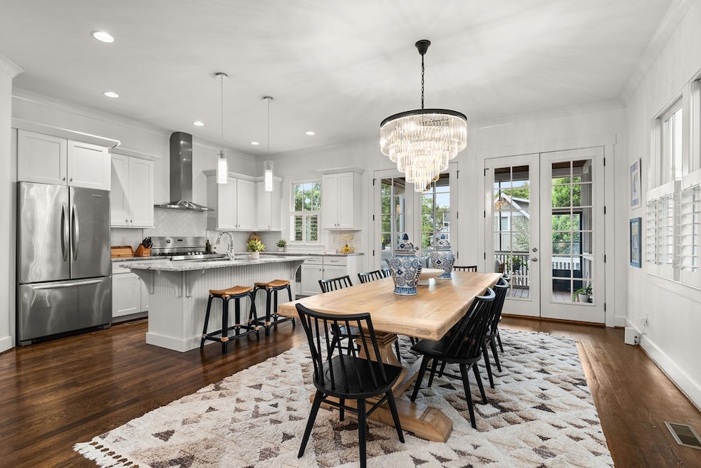 Open concept so bring all the generations!