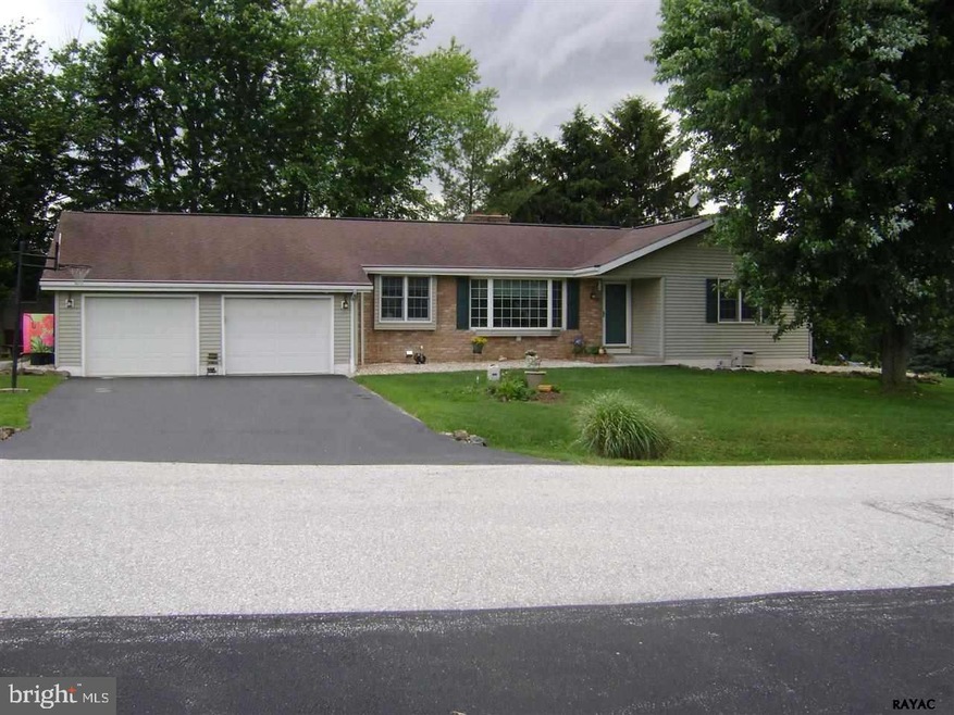 11 Hill Dr unit 882, East Berlin, PA 17316 - photo 1