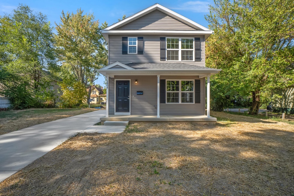 1804 E Ganson St Jackson MI - 0002