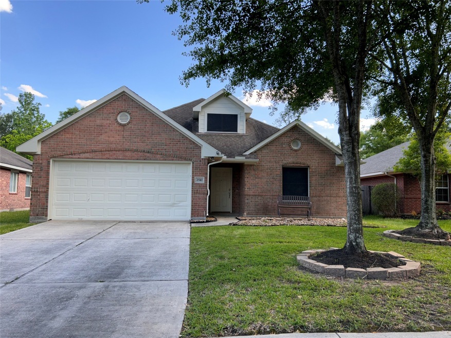 2510 Hidden Park Ln, Conroe, TX 77385 - photo 1