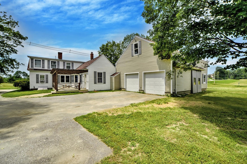 1011 N River Rd Main