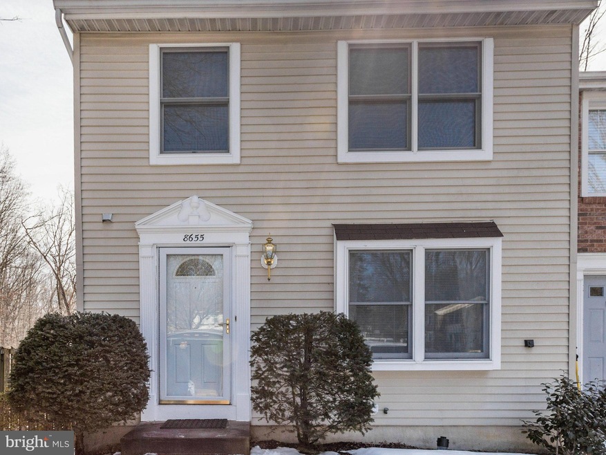 8655 Maple Glen Ct, Springfield, VA 22153 - photo 1
