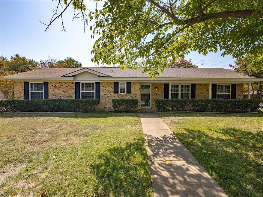 1121 W Redbud Dr, Hurst, TX 76053 - photo 1