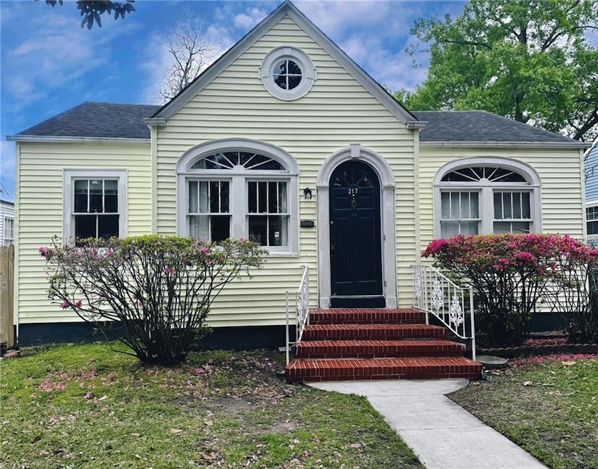 217 Harding St, New Orleans, LA 70121 - photo 1