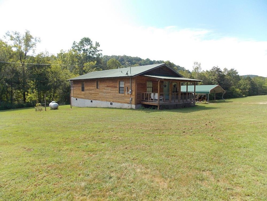 2136 Mayberry Prong Rd, Linden, TN 37096 - photo 1