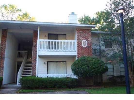 Welcome to 6050 Grelot Road #210