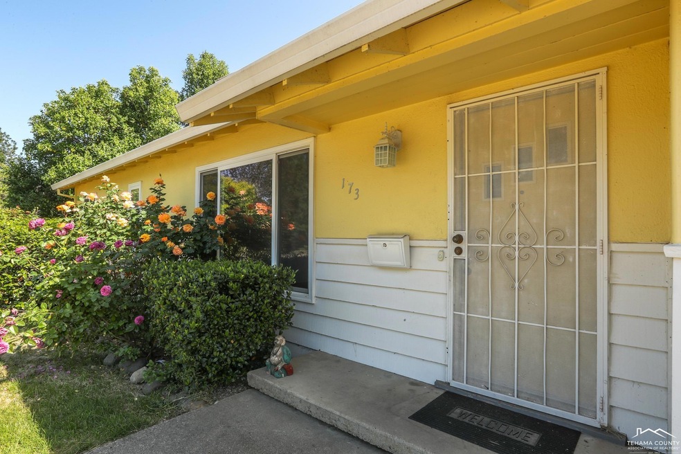 173 Oleander Cir, Redding, CA 96001 - photo 1
