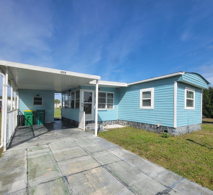 404 Raven Dr, Sebastian, FL 32976 - photo 1